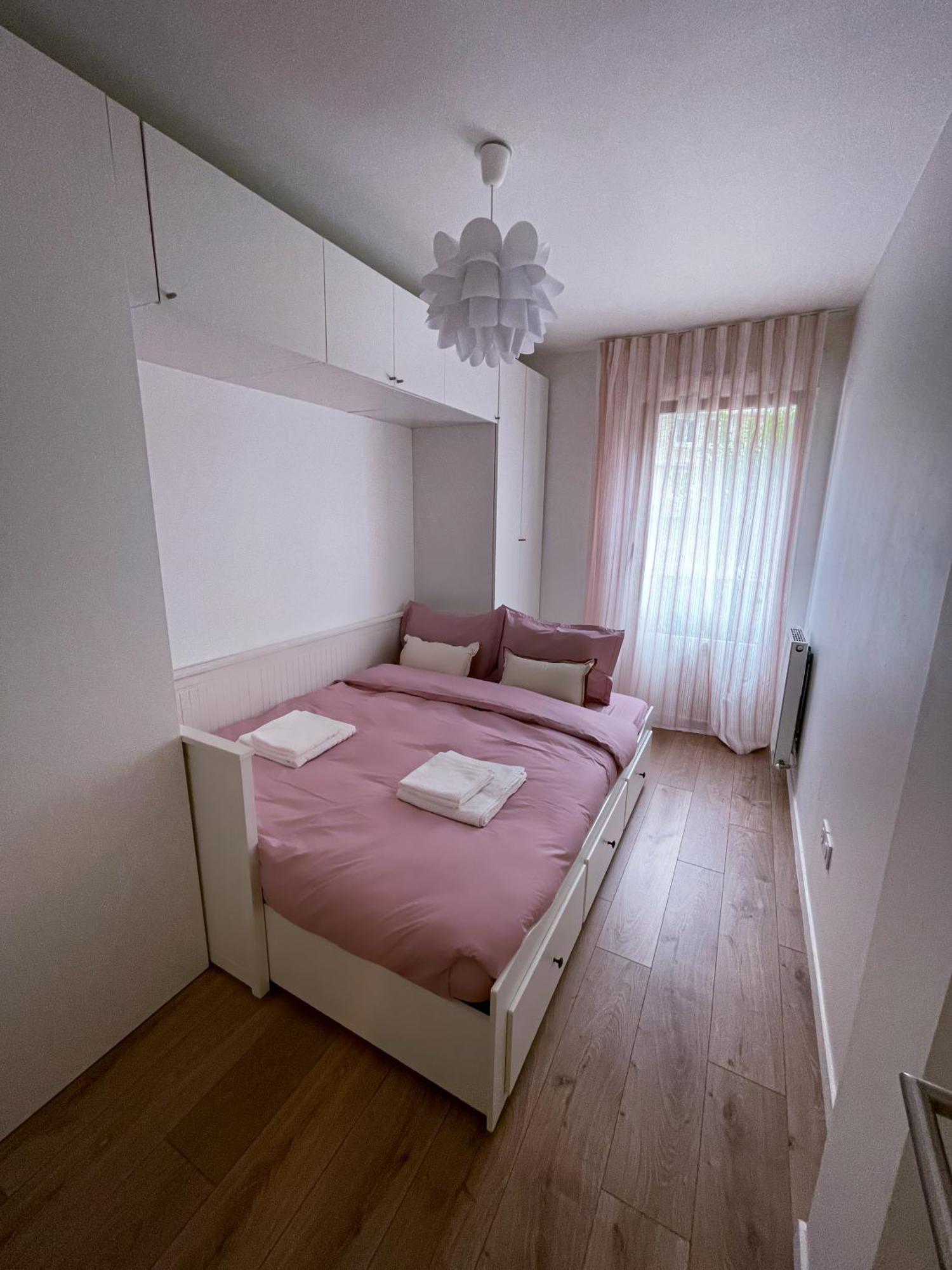 Grand Appartement กลีชี ภายนอก รูปภาพ