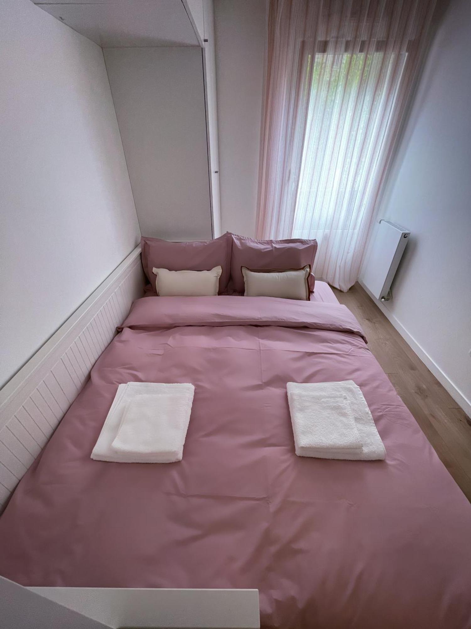Grand Appartement กลีชี ภายนอก รูปภาพ